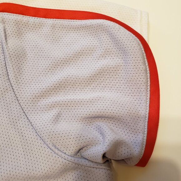 Nike Dri Fit Medium Lavender Running Tee - Picture 8 of 15